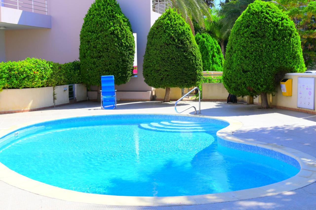 Отдыхайте С Удовольствием Paphos Luaran gambar