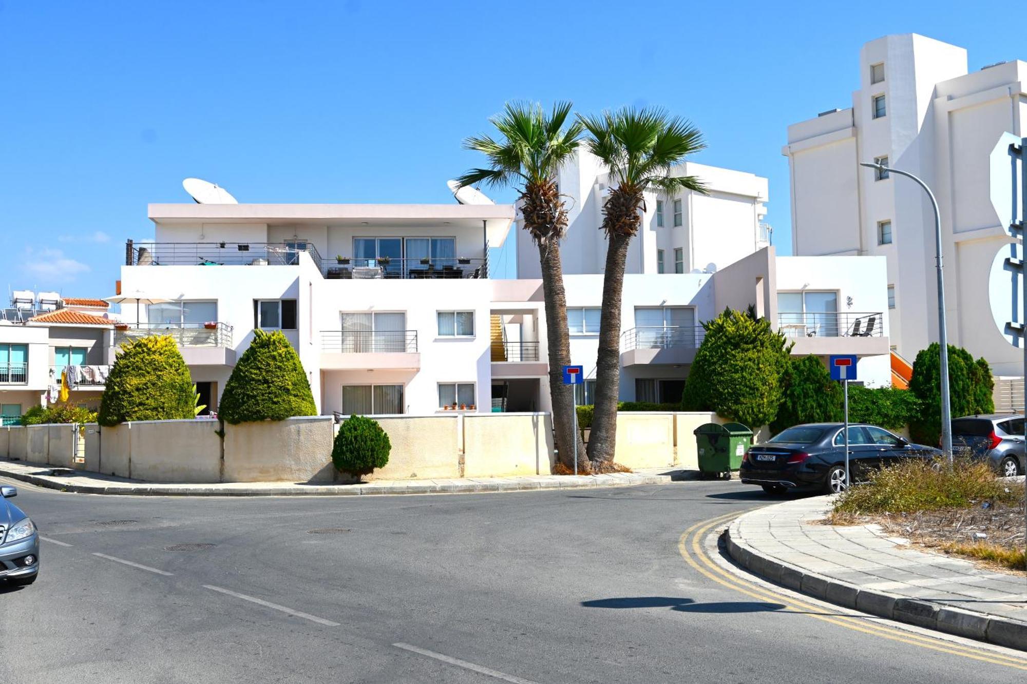 Отдыхайте С Удовольствием Paphos Luaran gambar